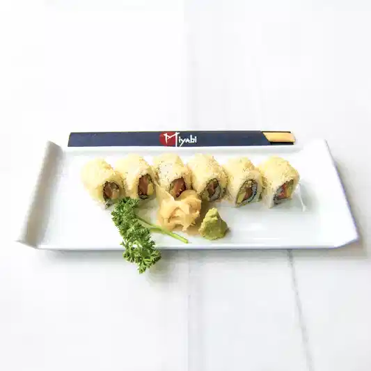 Crunchy Salmon Roll